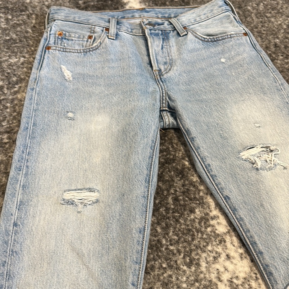 LEVIS- Straight Leg Jeans - Picture 5 of 8